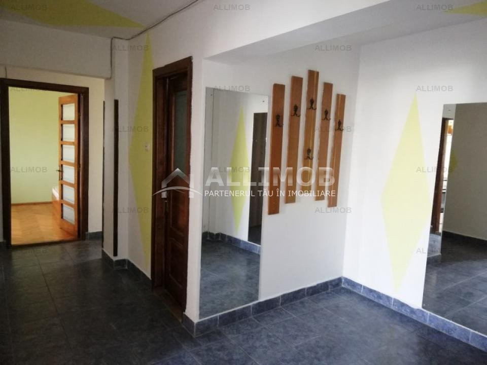 Apartament 3 camere in Ploiesti, zona centrala