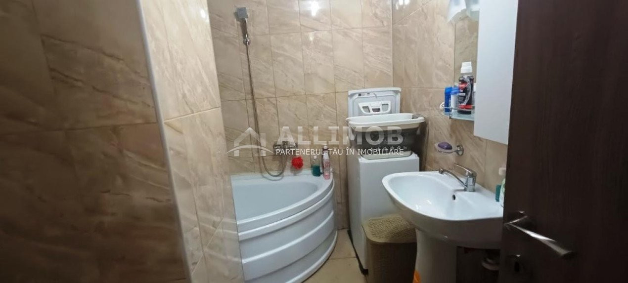 2-room apartment in a block built in 2018, Ploiesti, 9Mai area.