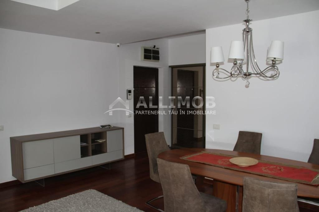 Apartament 4 camere zona Aviatiei