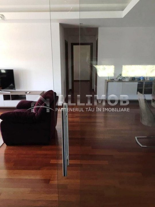 Apartament 4 camere zona Aviatiei