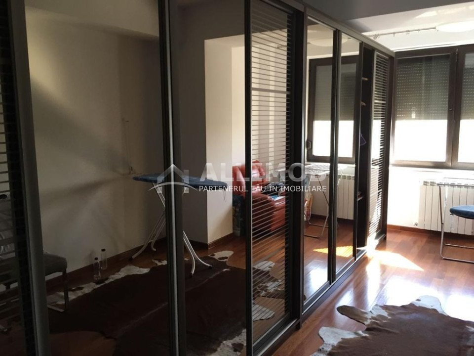 Apartament 4 camere zona Aviatiei