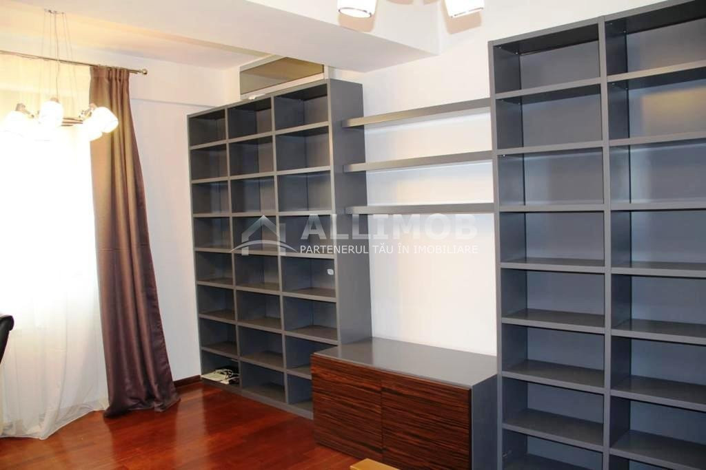 Apartament 4 camere zona Aviatiei