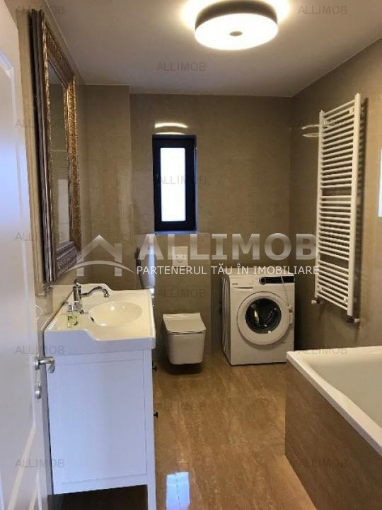 Apartament 3 camere in vila, zona Marasesti