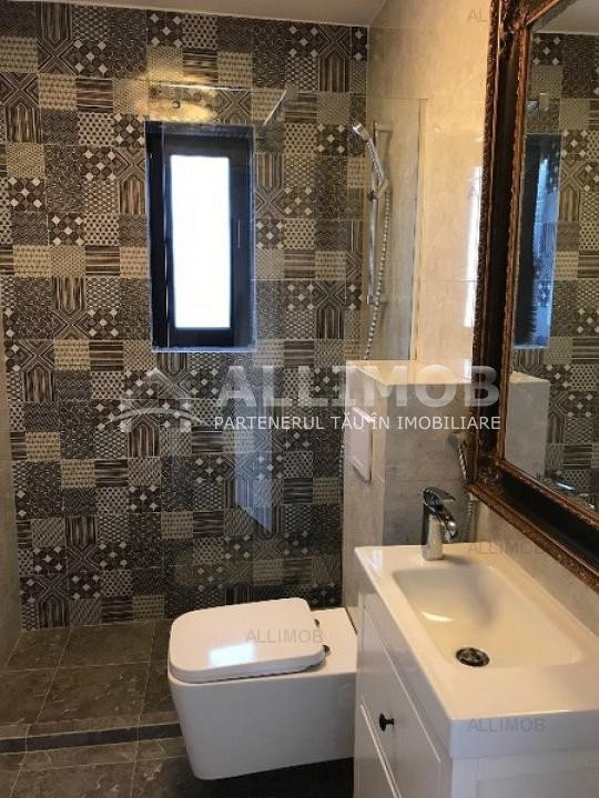 Apartament 3 camere in vila, zona Marasesti