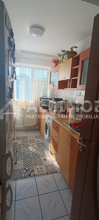 Apartament 2 camere in  Ploiesti, zona Vest. 