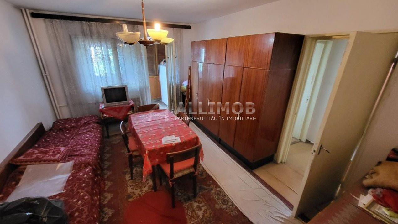  COMISION 0 % Apartament 3 camere, fara imbunatatiri, zond sud, Ploiesti