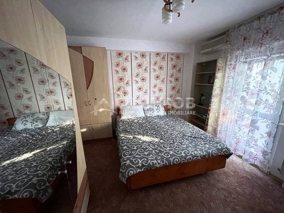 Apartament 3 camere zona Mihai Bravu