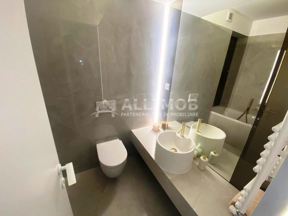 Apartament  3 camere de lux in Cortina North, NOU