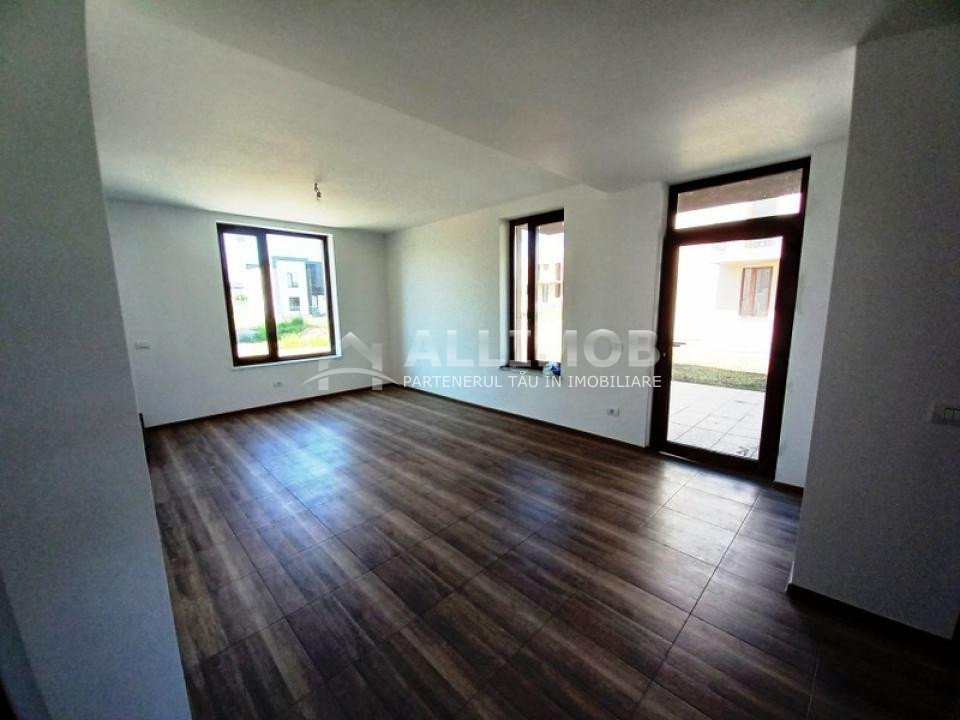 Casa in duplex, 4 camere in Paulesti. 