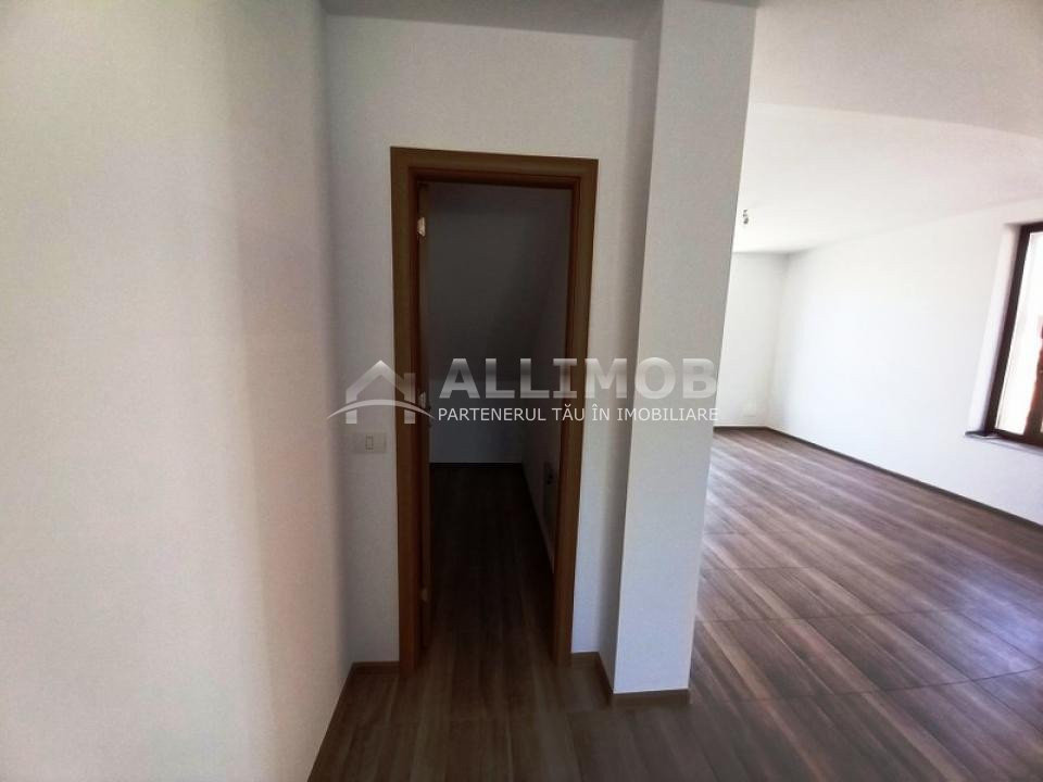 Casa in duplex, 4 camere in Paulesti. 