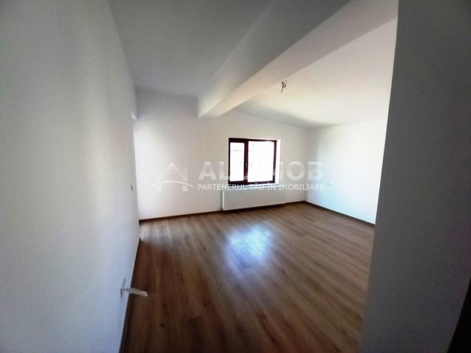 Casa in duplex, 4 camere in Paulesti. 