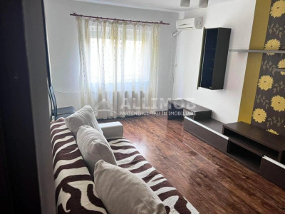 Apartament 3 camere zona 9 Mai