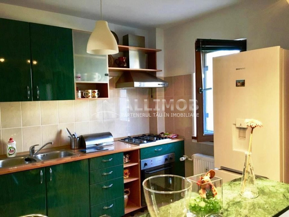 Apartament 2 camere , zona Nord-Cameliei