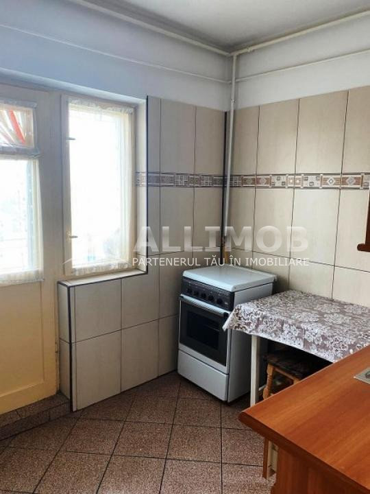 Apartament 2 camere zona Cioceanu