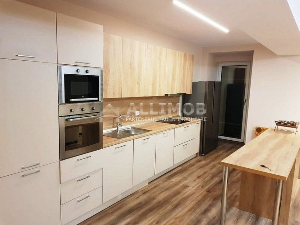 4-room apartment, Herastrau area