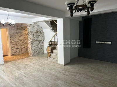 Villa 4 rooms in Pipera