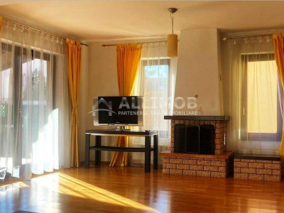 Villa 5 rooms Iancu Nicolae area