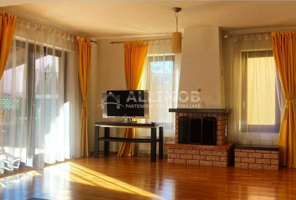 Vila 5 camere zona Iancu Nicolae