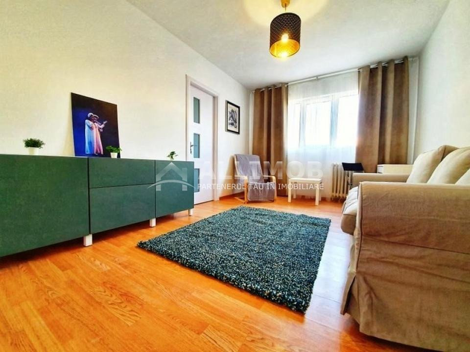 2-room apartment in Ploiesti, Bulevardul Bucuresti area