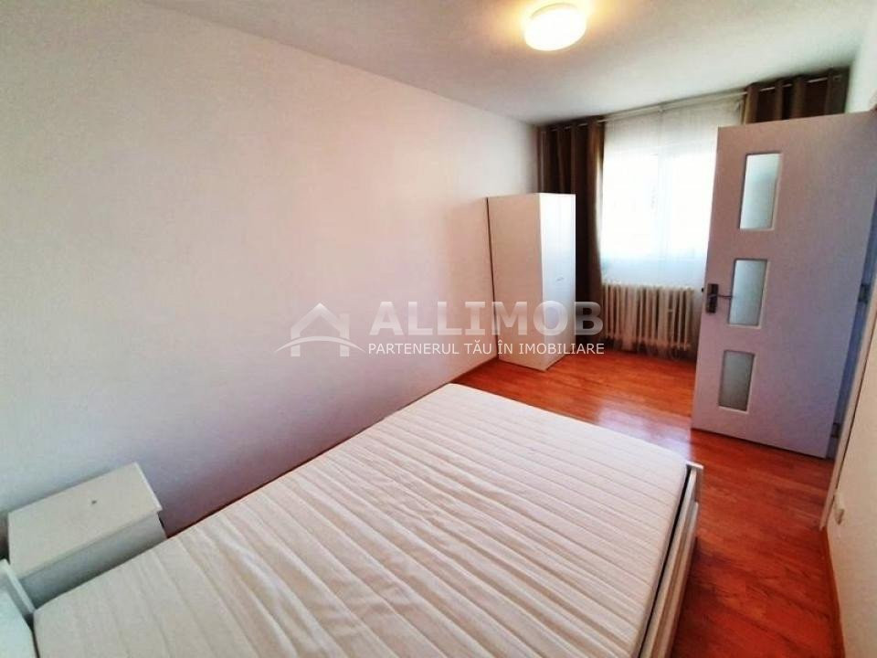 2-room apartment in Ploiesti, Bulevardul Bucuresti area