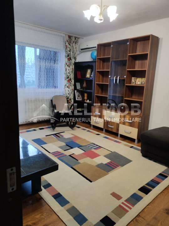 Apartament 2 camere in Ploiesti, zona Vest. 