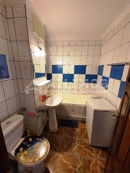 Apartament 3 camere zona Cantacuzino