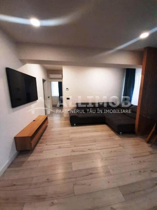 3-room apartment, 9 Mai area