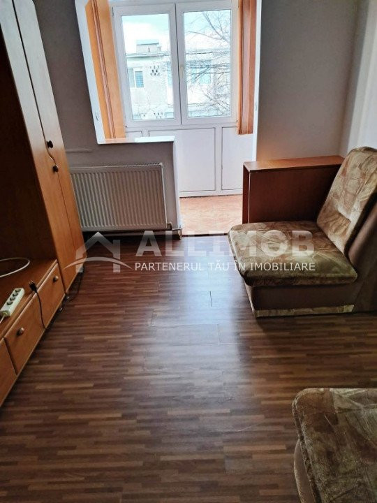 Apartament 2 camere zona Malu Rosu