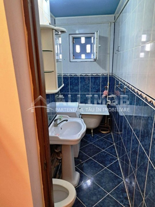 Apartament 2 camere zona Malu Rosu