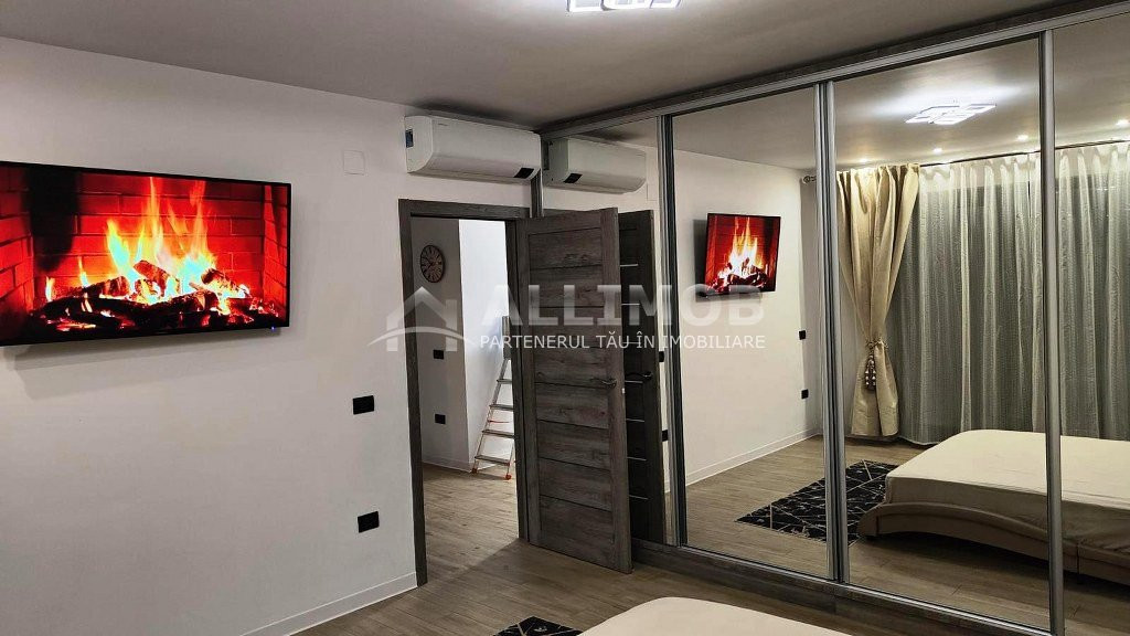 Apartament 3 camere, zona Albert