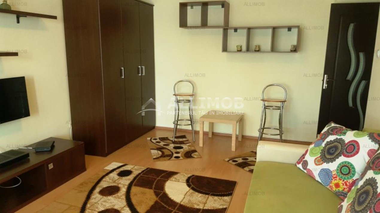 Detached studio in Ploiesti, Marasesti area