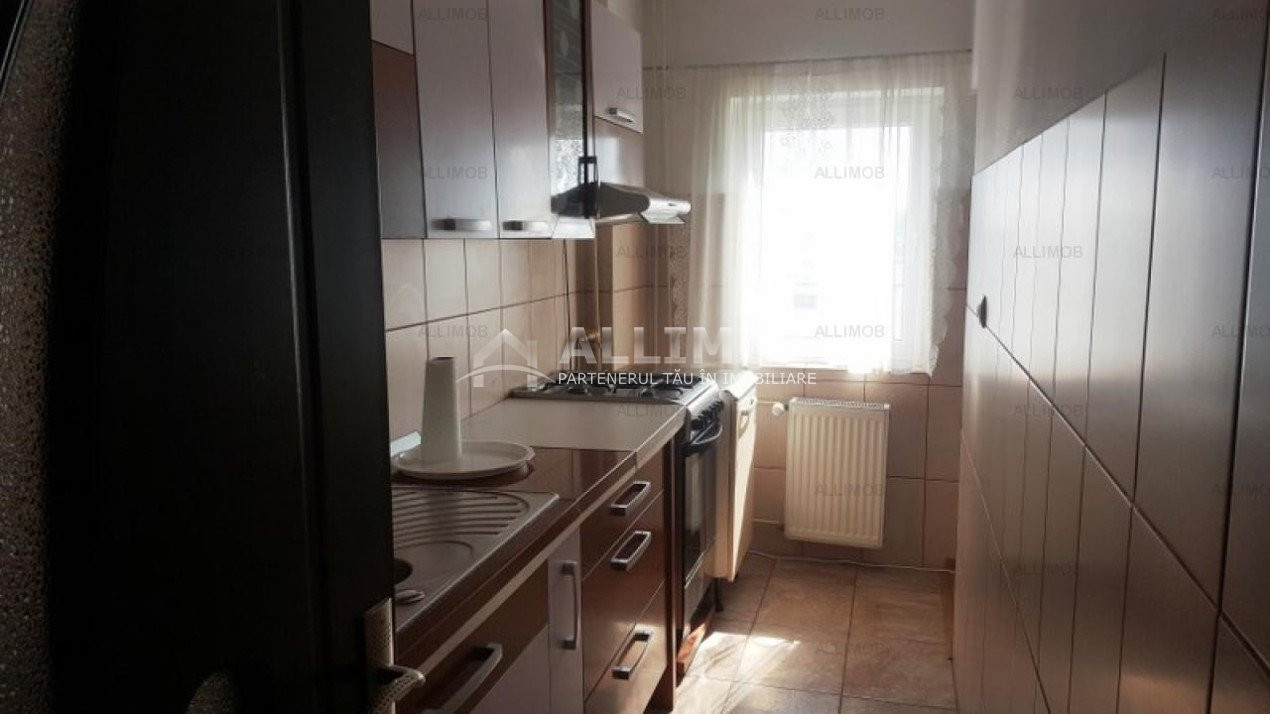 Detached studio in Ploiesti, Marasesti area