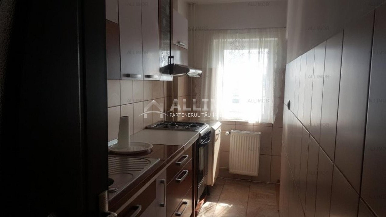 Detached studio in Ploiesti, Marasesti area