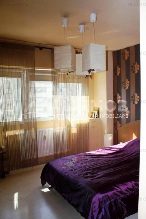 2-room apartment in Ploiesti, Republic area, Mega Image