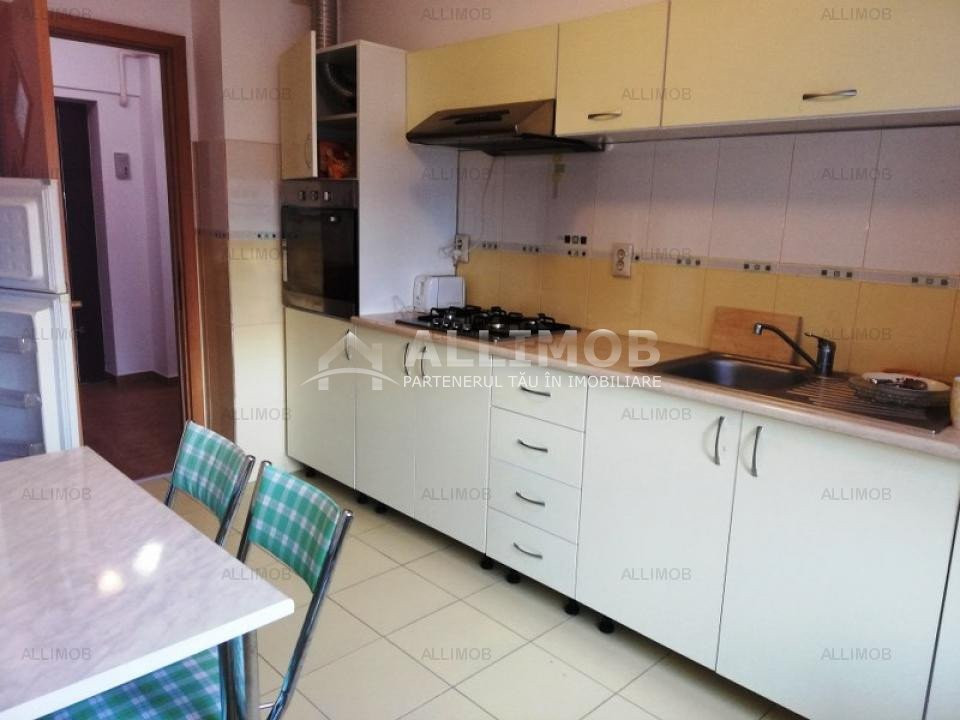 3-room apartment in Ploiesti, ultra-central area