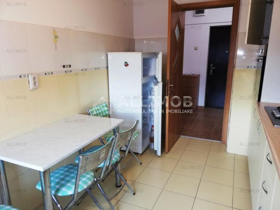 3-room apartment in Ploiesti, ultra-central area