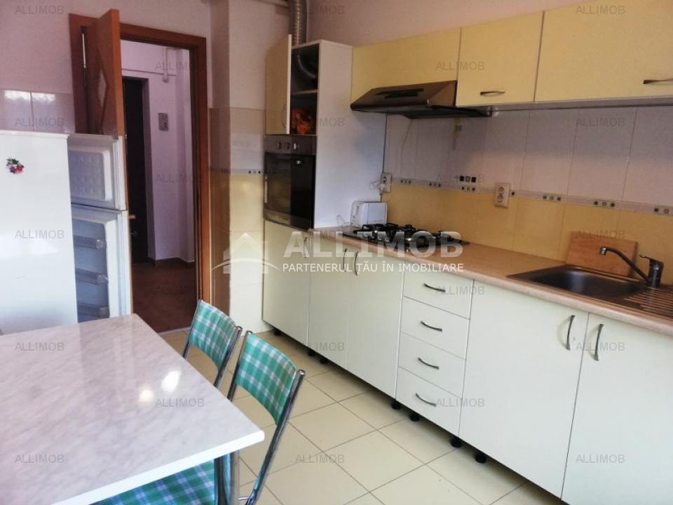 3-room apartment in Ploiesti, ultra-central area