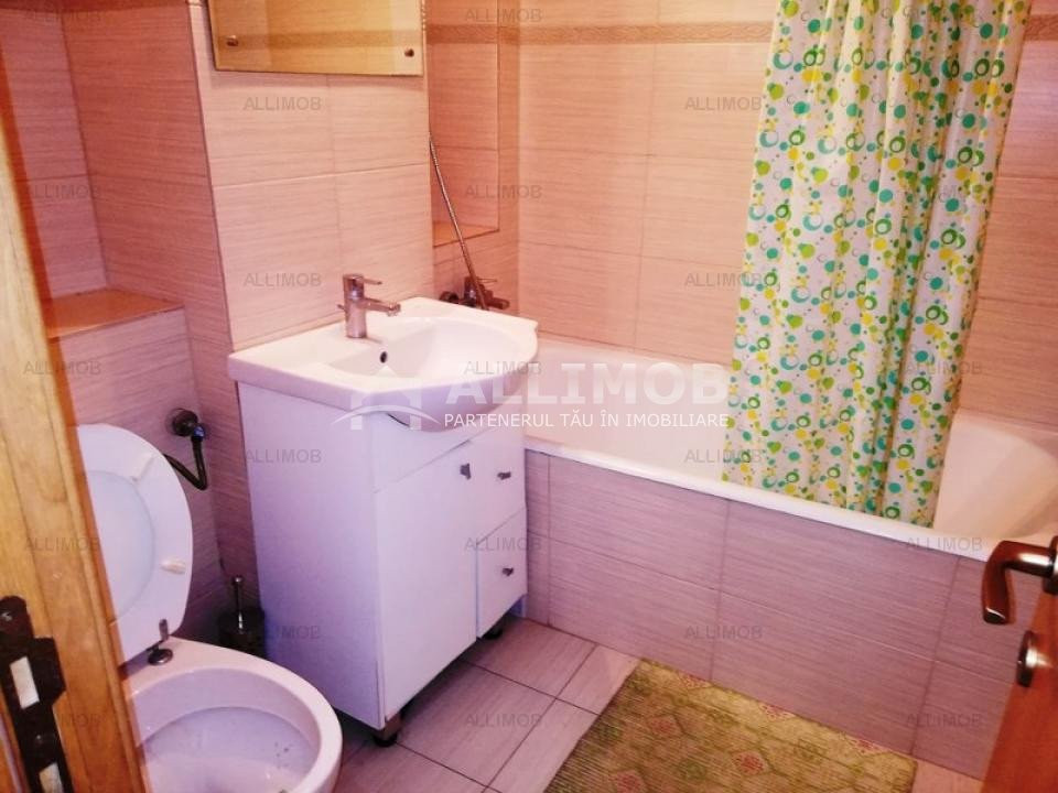 3-room apartment in Ploiesti, ultra-central area