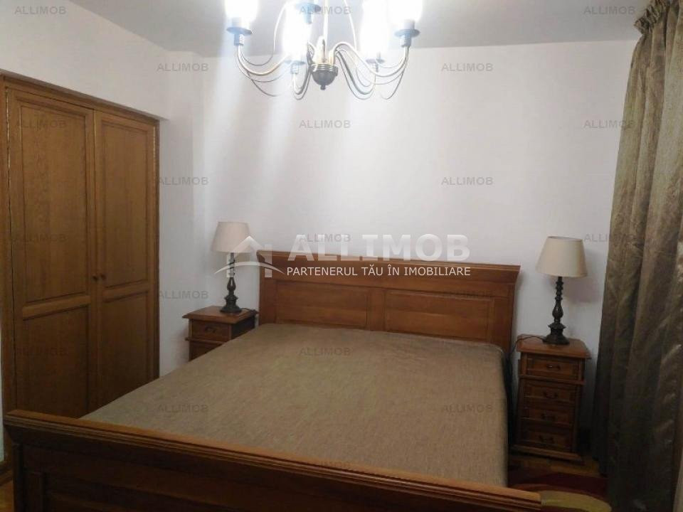 3-room apartment in Ploiesti, ultra-central area