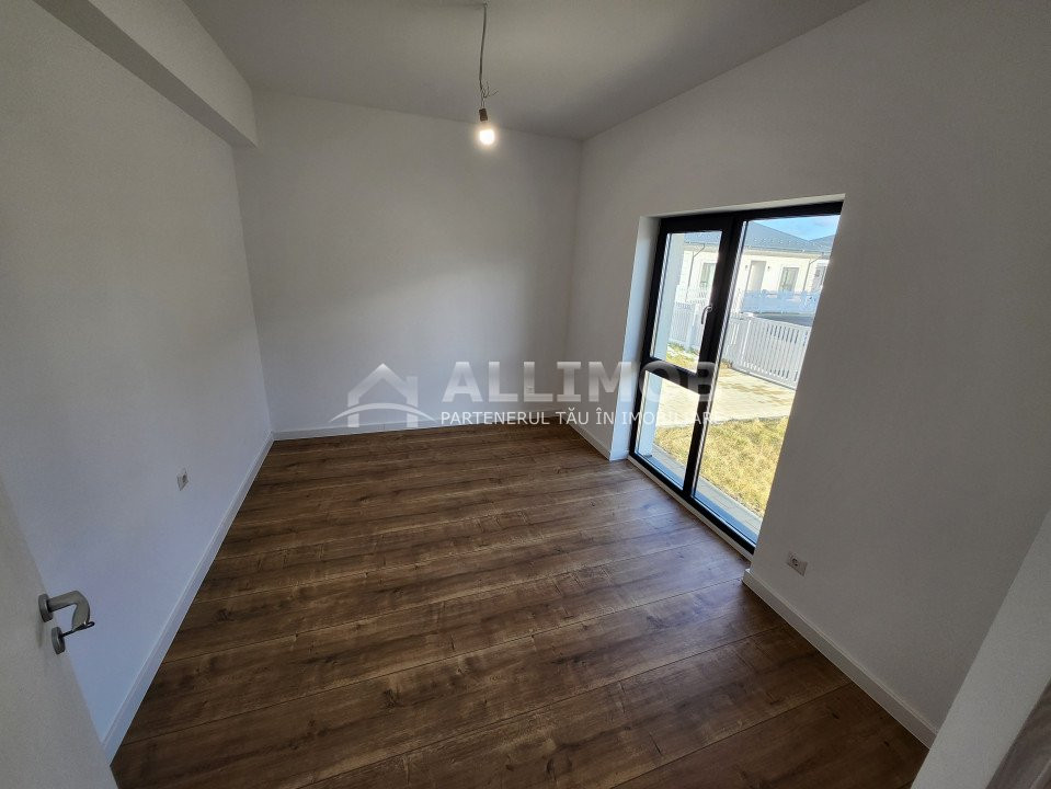 Casa de lux, MRS Country, 4 camere, încălzire pardoseala, pivniță lift electric