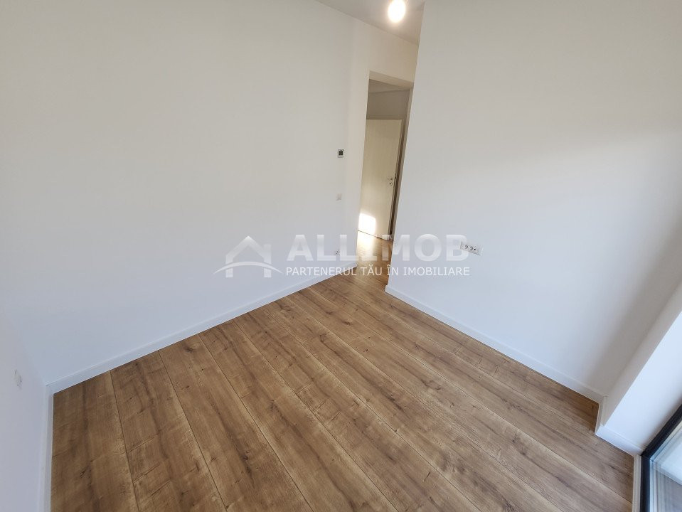 Casa de lux, MRS Country, 4 camere, încălzire pardoseala, pivniță lift electric