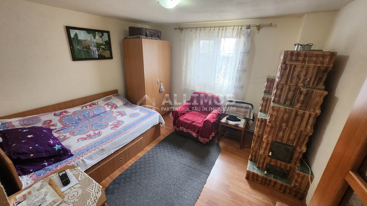 Casa 5 camere, zona Ultracentrală, Berceni, Prahova