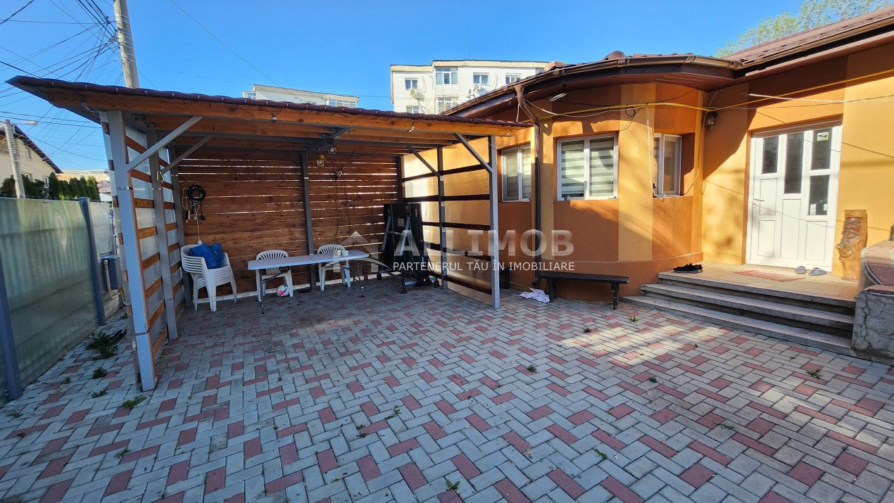 Casa cu 2 camere, 337 mp teren, front 15m, zona Cantacuzino, Ploiesti