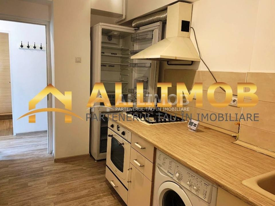 Apartament 3 camere zona ultracentrala