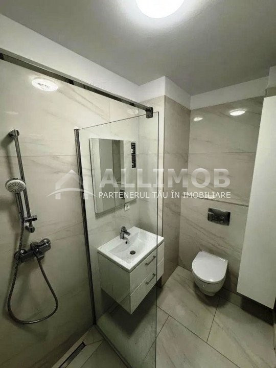 Apartament 3 camere bloc nou zona Vest