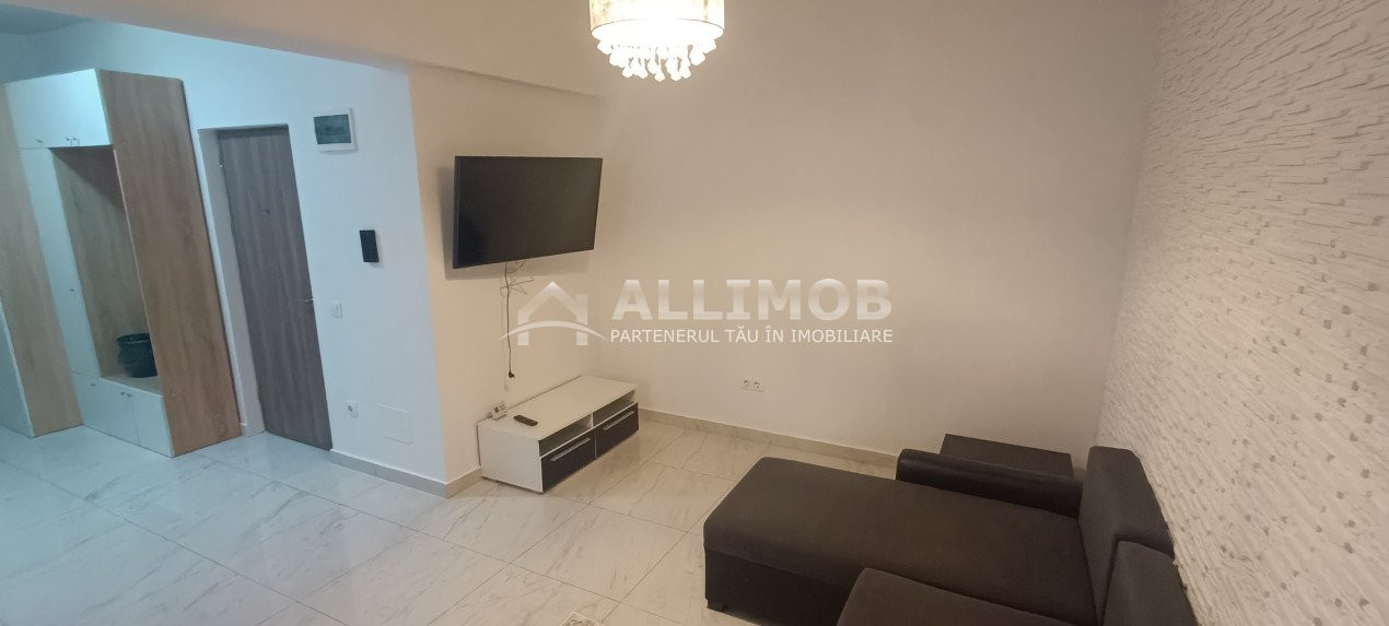 Apartament 3 camere la parter in Ploiesti, zona 9 Mai. 