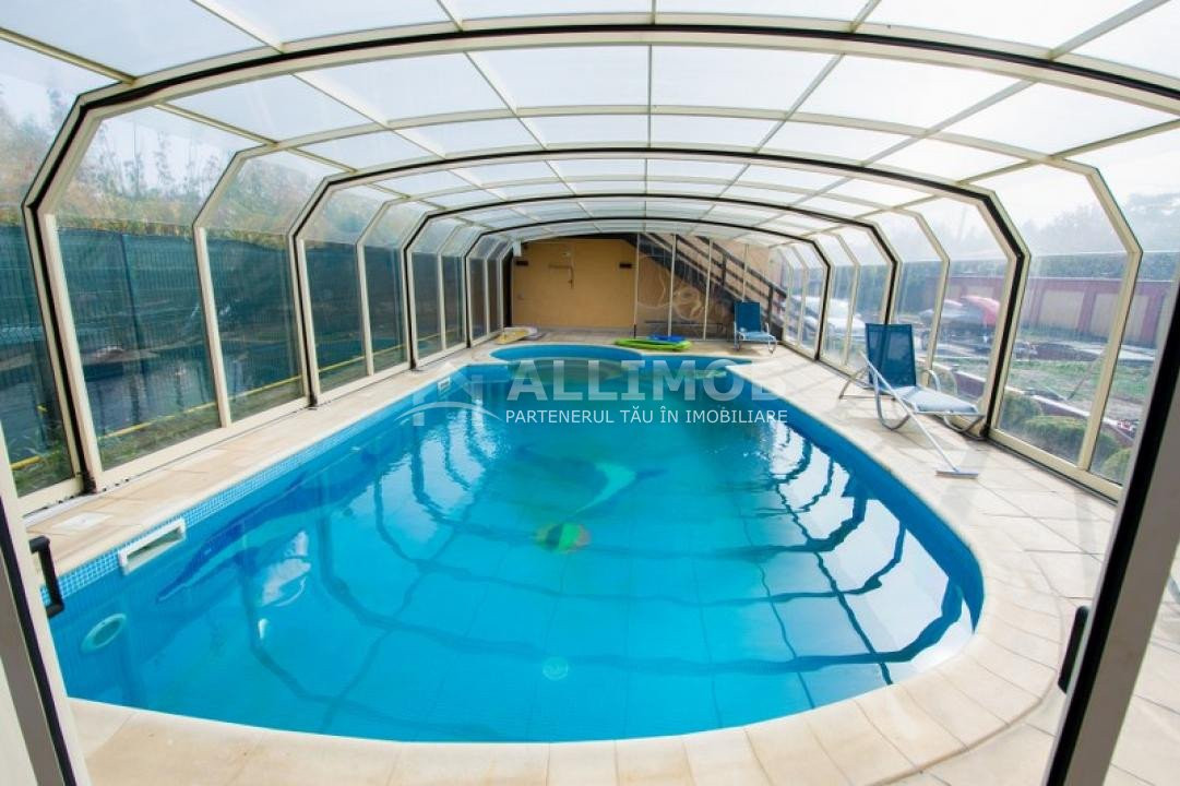 Vila 4 camere  cu piscina in Bucov.  