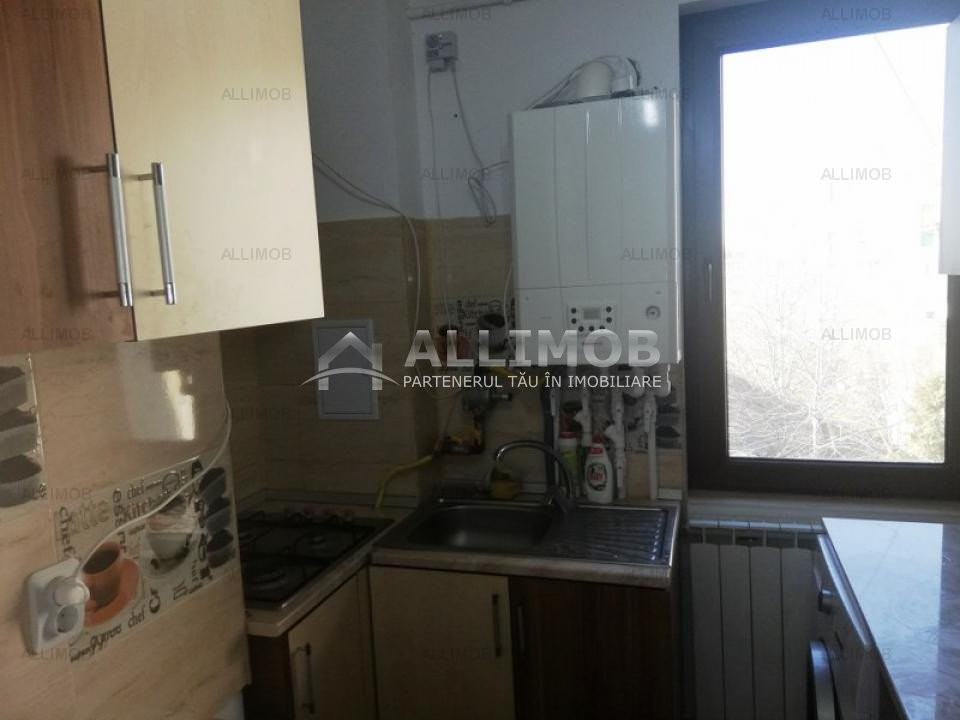 2-room apartment in Ploiesti, ultra-central area