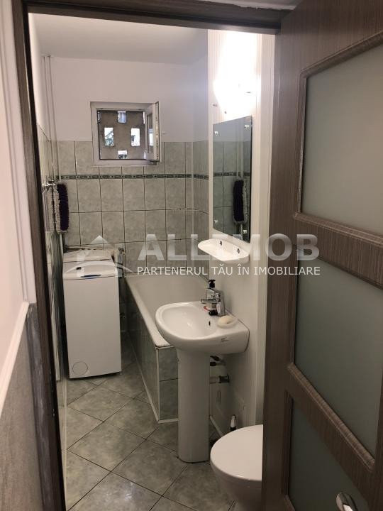 Elegant apartment, 2 rooms, West, Ploiesti