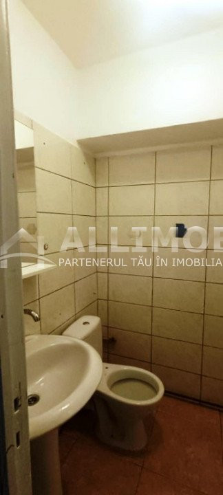 Apartament nemobilat 3 camere, zona ultracentrala